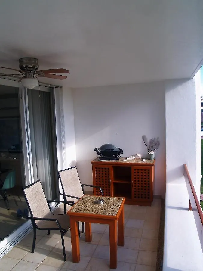Beachfront Apartment Your Home In Cozumel